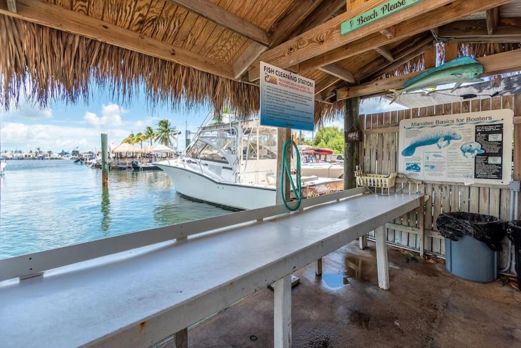 Вилла St Kitts - Downtown Waterfront Penthouse Pool Dock Parking Ки-Уэст Экстерьер фото