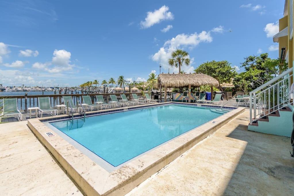 Вилла St Kitts - Downtown Waterfront Penthouse Pool Dock Parking Ки-Уэст Экстерьер фото