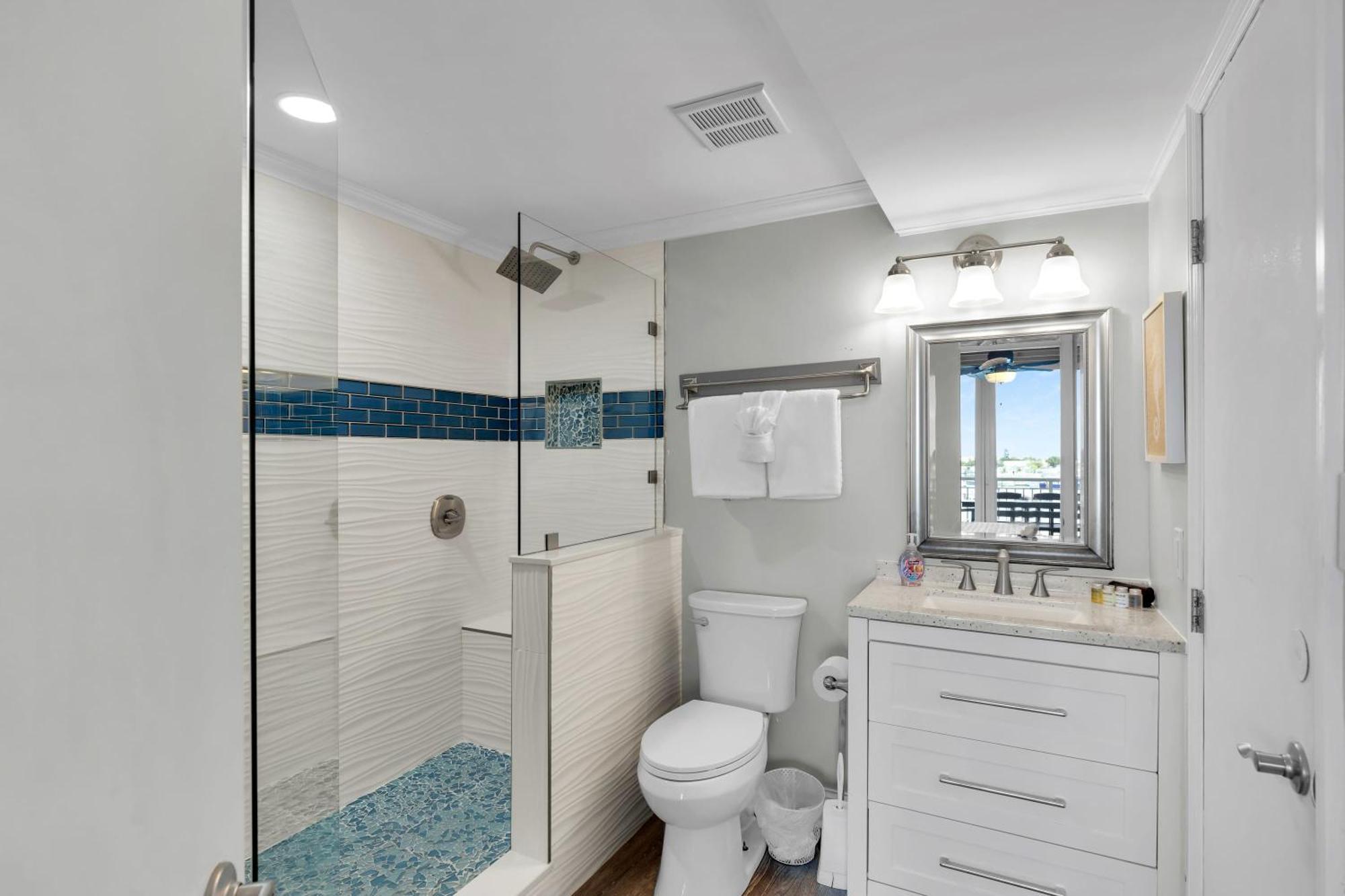 Вилла St Kitts - Downtown Waterfront Penthouse Pool Dock Parking Ки-Уэст Экстерьер фото