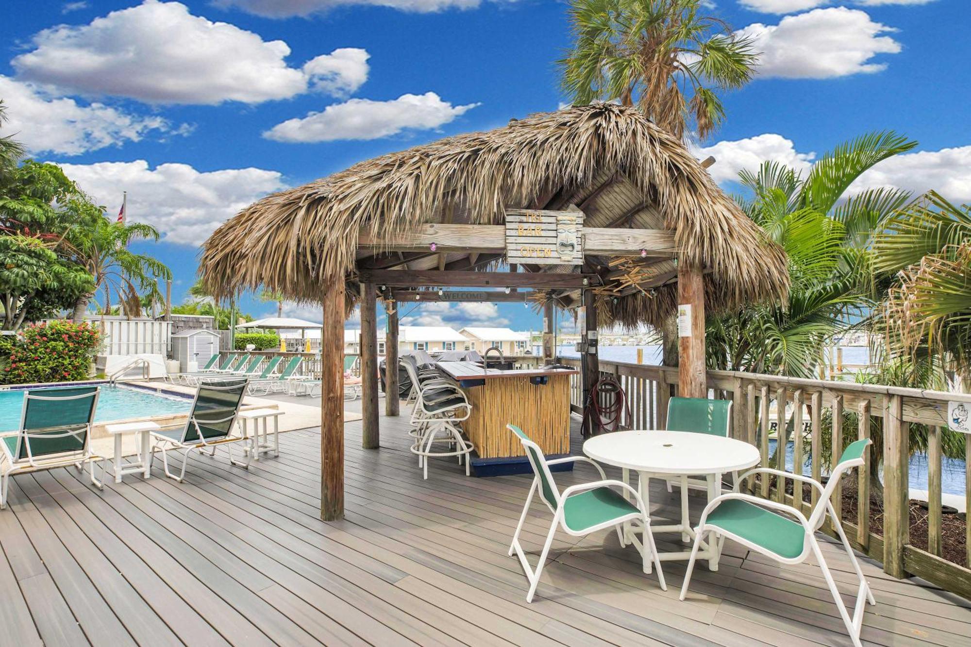 Вилла St Kitts - Downtown Waterfront Penthouse Pool Dock Parking Ки-Уэст Экстерьер фото